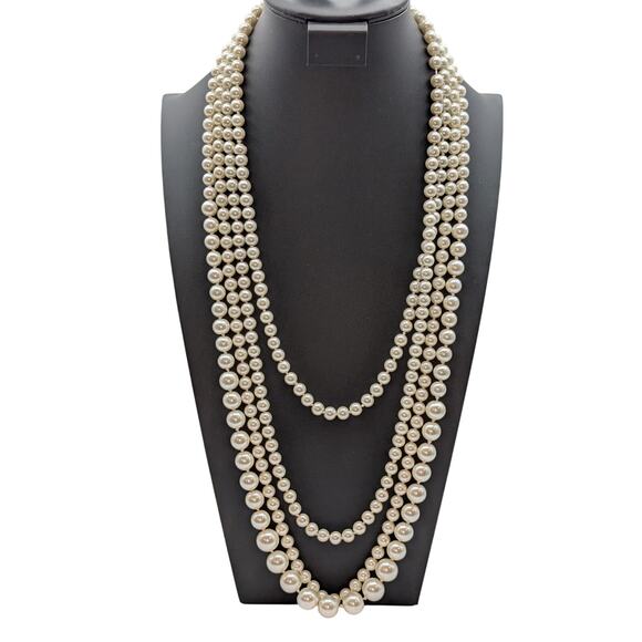 Lot of Three Strands Knotted Glass Faux Pearls to Layer or Wear Alone - Picture 6 of 6